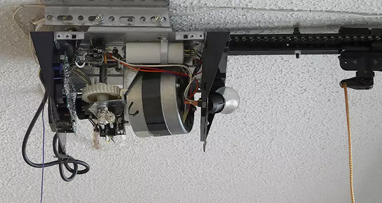 Emergency Garage Door Opener Repair in Pensacola, FL