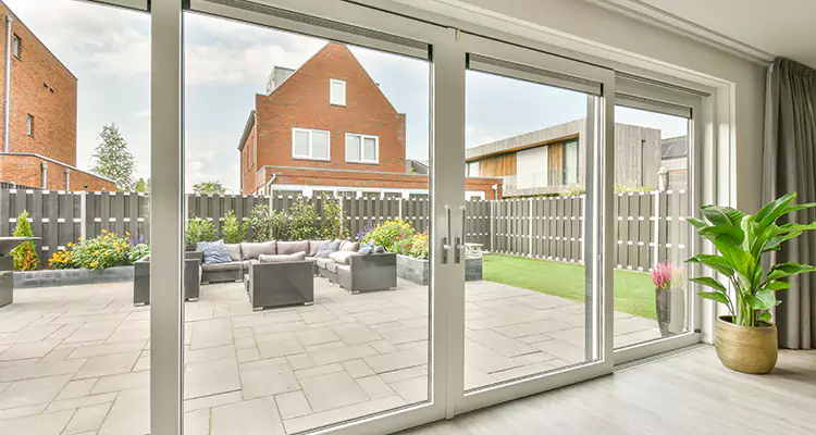 Best Sliding Screen Door Replacement Company in Pensacola, FL
