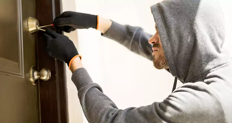 Emergency Motel Lock Repairs—Available 24/7 in Pensacola, FL